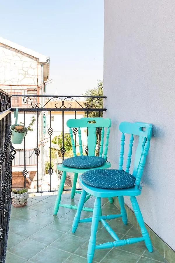 Blue Dreams Apartments In The Old Town With A Sea View Split