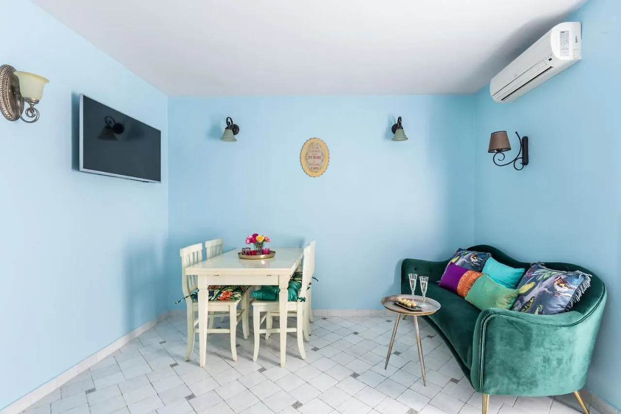 Blue Dreams Apartments In The Old Town With A Sea View Split 0*,