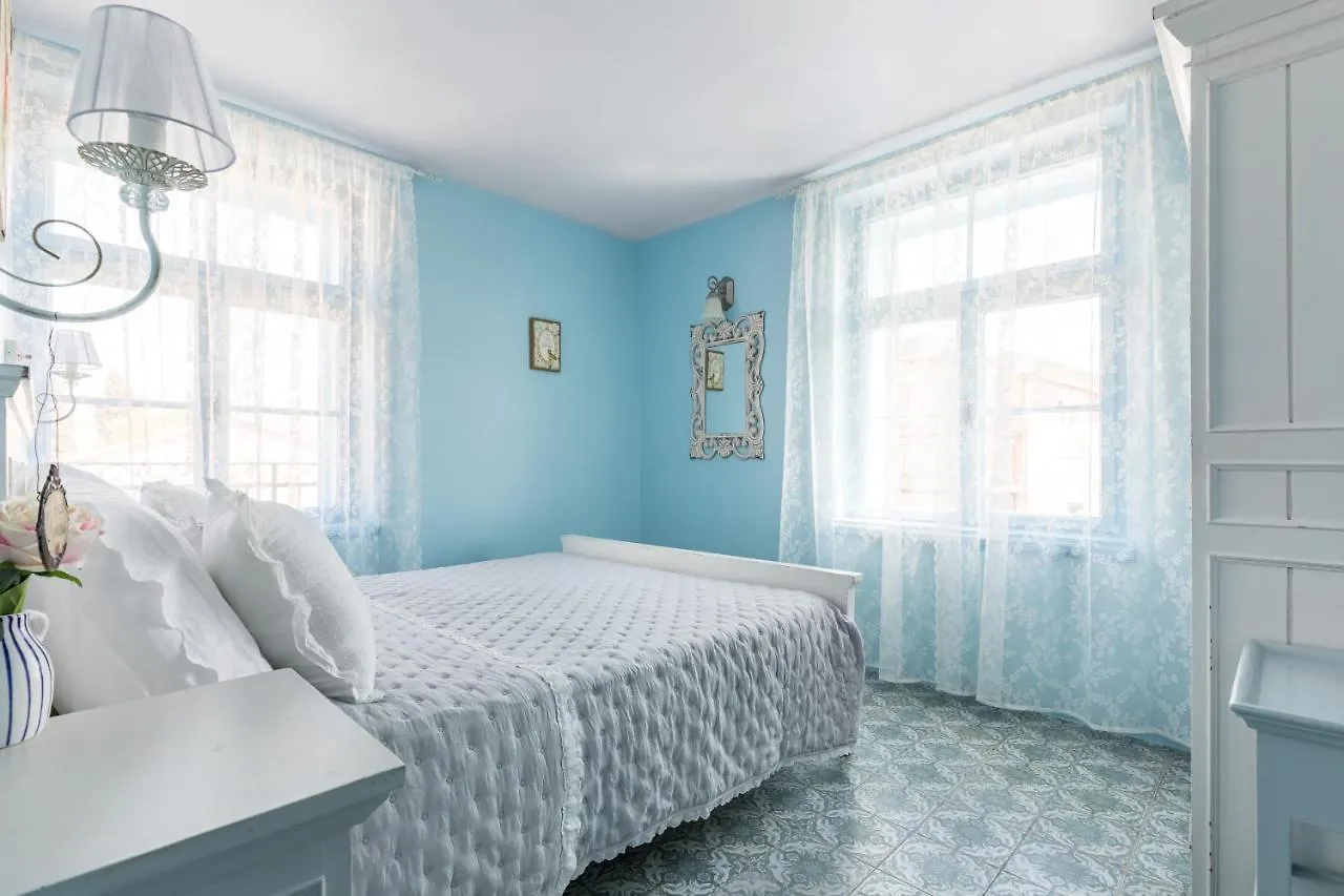 Blue Dreams Apartments In The Old Town With A Sea View Split