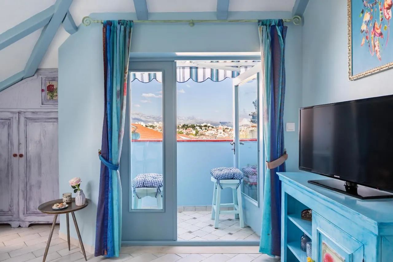 Blue Dreams Apartments In The Old Town With A Sea View Split 0*,