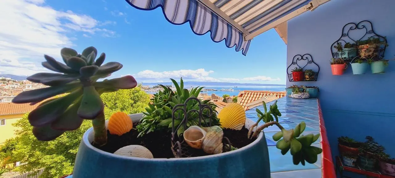 Blue Dreams Apartments In The Old Town With A Sea View Split 0*,